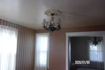 223 E Oak Street, Watseka, IL 60970 - Photo 10