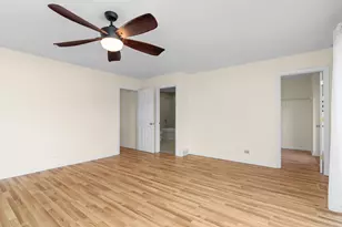 1723 Wildberry Dr, Glenview, IL 60025 - Photo 14