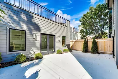 3846 N Bell Avenue, Chicago, IL 60618 - Photo 40