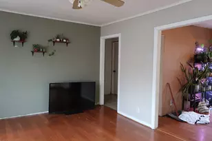 4218 Parkway Ave, McHenry, IL 60050 - Photo 4