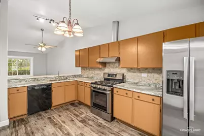 386 Campus Drive, Elgin, IL 60120 - Photo 8