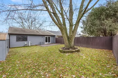 386 Campus Drive, Elgin, IL 60120 - Photo 16