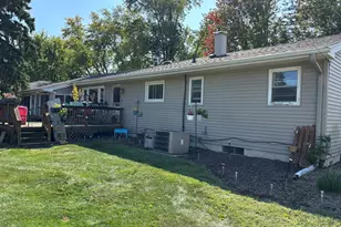 208 N Wabena Ave, Minooka, IL 60447 - Photo 2