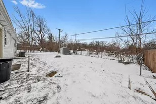 1013 Deep Haven Dr, Joliet, IL 60432 - Photo 14