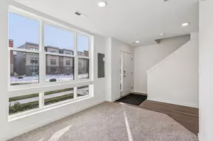 361 Summit Cir, Lombard, IL 60148 - Photo 8