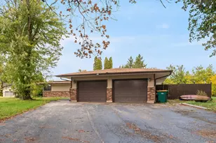 12106 Baker Terrace, Woodstock, IL 60098 - Photo 2