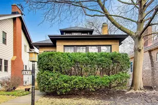 2651 Broadway Ave, Evanston, IL 60201 - Photo 2