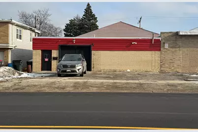 2103 - 2105 Galilee Avenue, Zion, IL 60099 - Photo 2