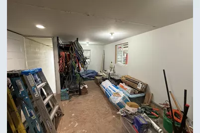 2103 - 2105 Galilee Avenue, Zion, IL 60099 - Photo 10