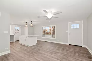 4324 W 87th Pl, Hometown, IL 60456 - Photo 4