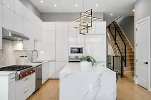 1513 W Thomas St, Chicago, IL 60642 - Photo 4