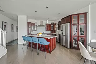 618 N May St, Chicago, IL 60642 - Photo 12