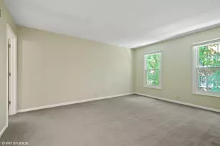 520 Shorely Dr, Barrington, IL 60010 - Photo 6