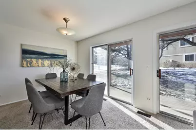 252 Appletree Court #0, Buffalo Grove, IL 60089 - Photo 6