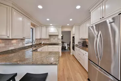 3830 Anjou Lane, Hoffman Estates, IL 60192 - Photo 2
