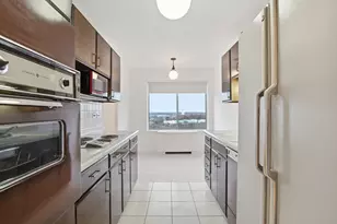 6833 N Kedzie Ave, Chicago, IL 60645 - Photo 6