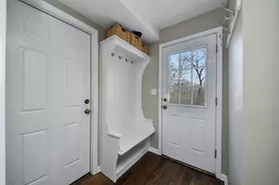 541 Park Row, Glen Ellyn, IL 60137 - Photo 14