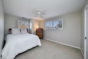 541 Park Row, Glen Ellyn, IL 60137 - Photo 20