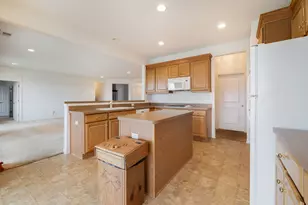 12910 Crestview Dr, Huntley, IL 60142 - Photo 6