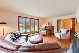 36W787 Red Haw Ln, Saint Charles, IL 60174 - Photo 10