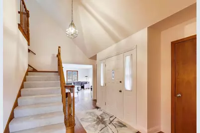 36W787 Red Haw Lane, Saint Charles, IL 60174 - Photo 8