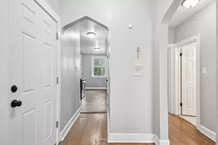 2442 E 78th St, Chicago, IL 60649 - Photo 12