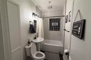 [Address not provided], Chicago, IL 60625 - Photo 10