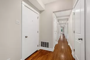 610 Michigan Ave, Evanston, IL 60202 - Photo 4