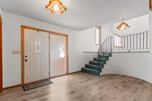2707 Donald Dr, Urbana, IL 61802 - Photo 8