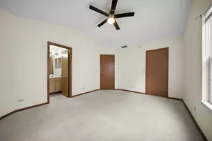 1429 Orleans Dr, Mundelein, IL 60060 - Photo 22