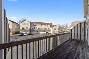 522 Littleton Trail, Elgin, IL 60120 - Photo 8