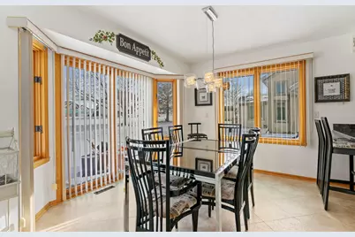 5539 Winners Circle, Caledonia, IL 61011 - Photo 8