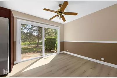 1705 College Green Drive, Elgin, IL 60123 - Photo 6