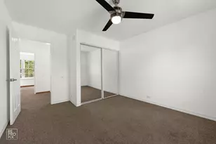 1705 College Green Dr, Elgin, IL 60123 - Photo 12