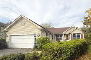 533 Farmhill Cir, Wauconda, IL 60084 - Photo 1