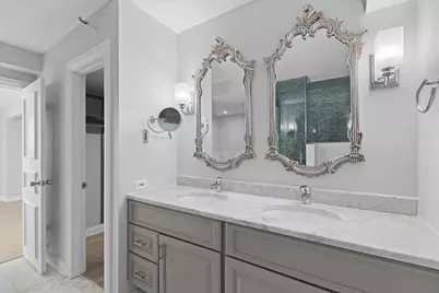 10 E Ontario Street #4801-02, Chicago, IL 60611 - Photo 22