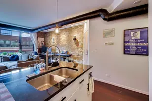 1118 W Fulton St, Chicago, IL 60607 - Photo 16