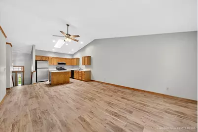 107 Edson Court, Poplar Grove, IL 61065 - Photo 4