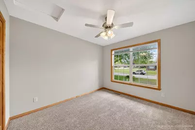 107 Edson Court, Poplar Grove, IL 61065 - Photo 8