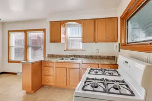 5546 S Nottingham Ave, Chicago, IL 60638 - Photo 8