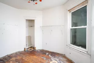 5239 S Ingleside Ave, Chicago, IL 60615 - Photo 8