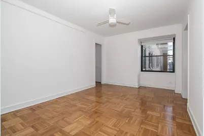 1100 N Dearborn Street #1710, Chicago, IL 60610 - Photo 4