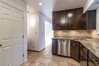 640 Sanders Court, Gurnee, IL 60031 - Photo 14