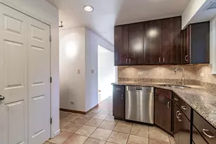 640 Sanders Ct, Gurnee, IL 60031 - Photo 14