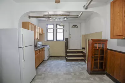 4728 W Addison Street #Basement, Chicago, IL 60641 - Photo 2