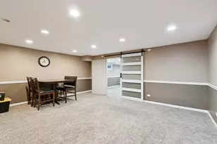 588 Applegate Ln, Lake Zurich, IL 60047 - Photo 32