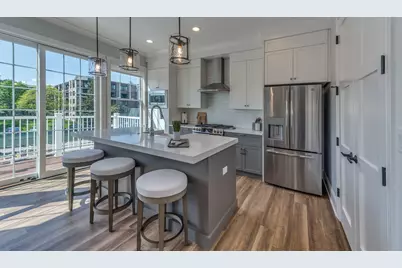 1106 S Eldridge Lane, Elmhurst, IL 60126 - Photo 8