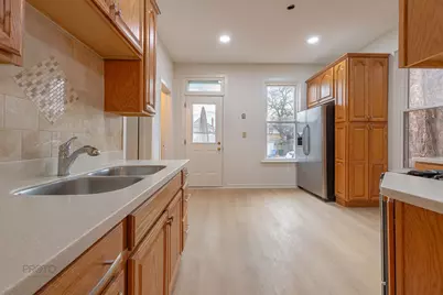 2633 N Springfield Avenue, Chicago, IL 60647 - Photo 16