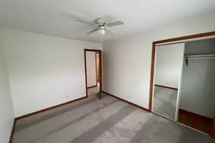 1980 Howard Ave, Des Plaines, IL 60018 - Photo 10