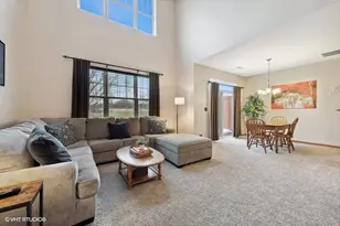 2870 Glacier Way, Wauconda, IL 60084 - Photo 2